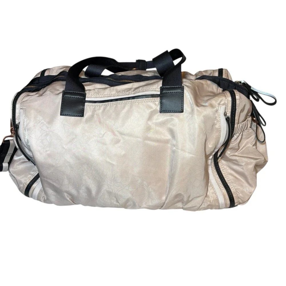 Lululemon Weekend Warrior Bag in Prisma Embossed Neutral Blush Shoulder Travel - Picture 7 of 16